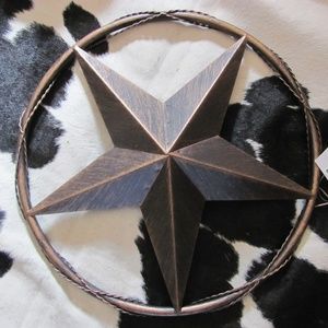 TEXAS STAR WITH ROPE TRIM  BRAND NEW  12 IN CIRCUM